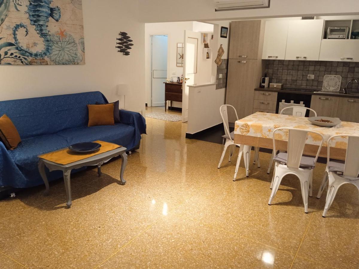 Acquario Inn Genova House Екстериор снимка
