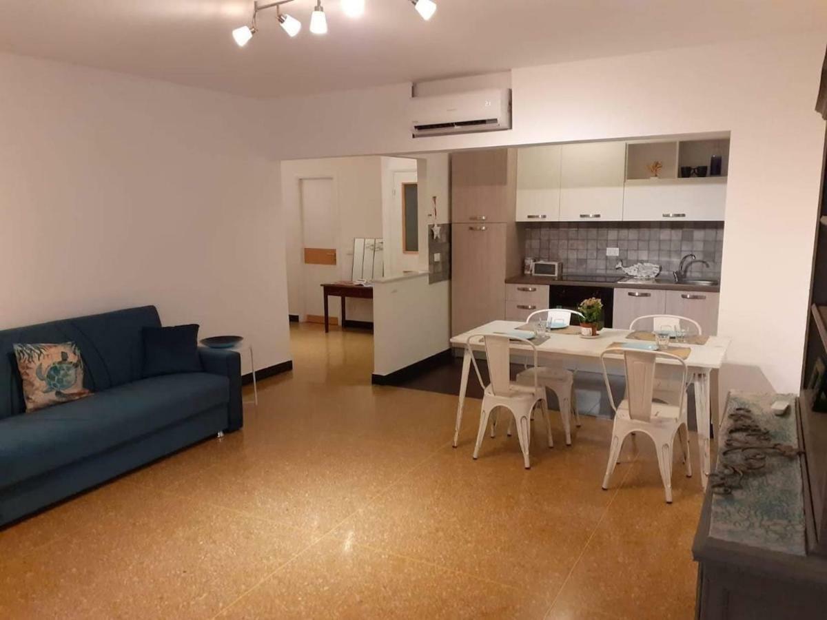 Acquario Inn Genova House Екстериор снимка